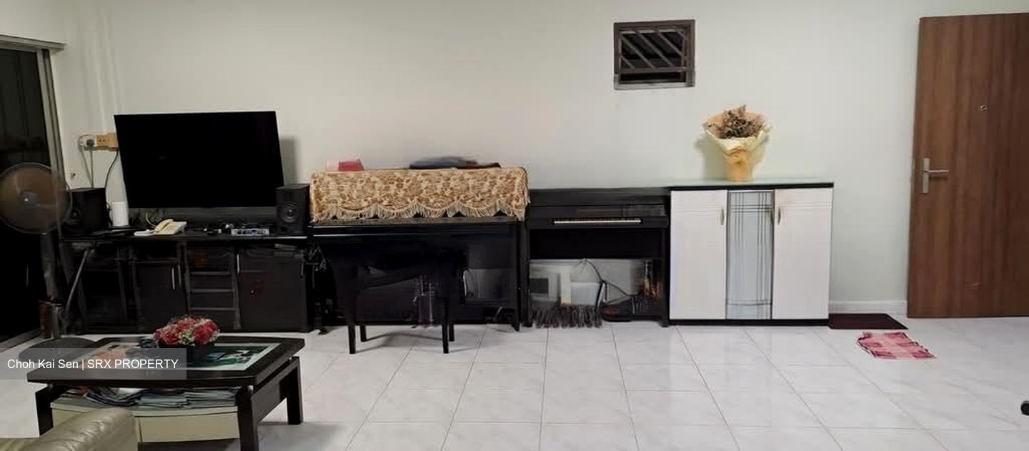 Blk 874A Tampines Vista (Tampines), HDB Executive #583930251